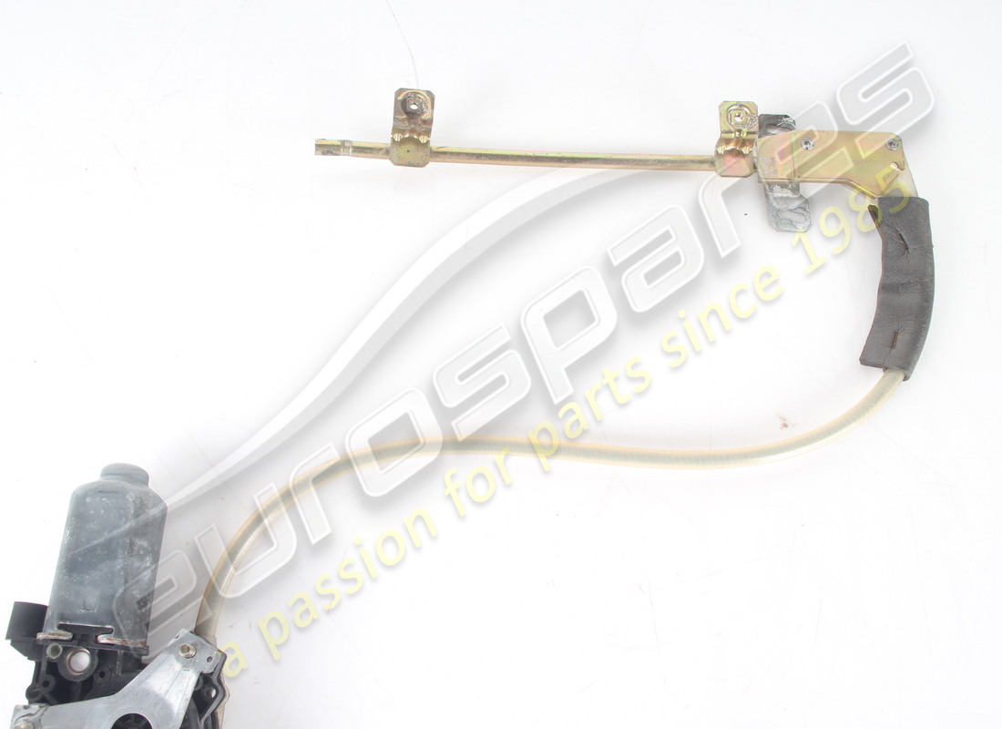 USED MASERATI RH WINDOW RAISER. PART NUMBER 377705072 (2) used maserati rh window raiser. part number 377705072 (2)