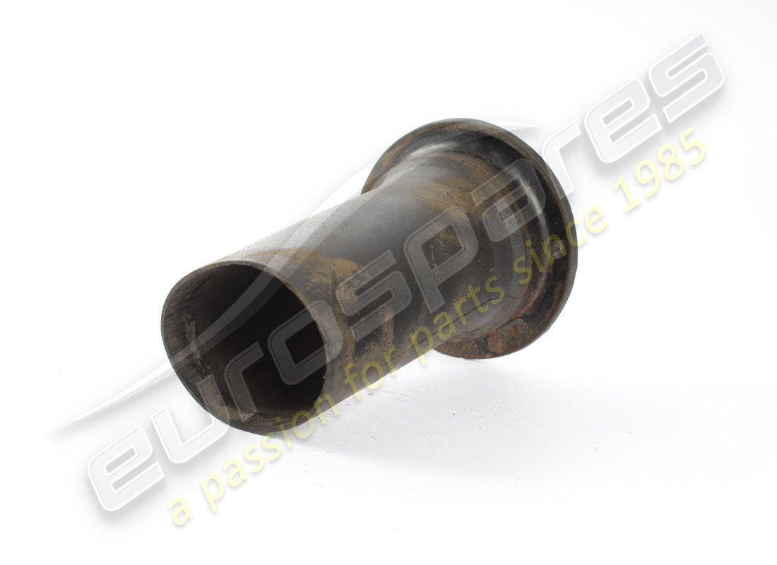 USED FERRARI UPPER RUBBER COVER. PART NUMBER 113582 (2) used ferrari upper rubber cover. part number 113582 (2)