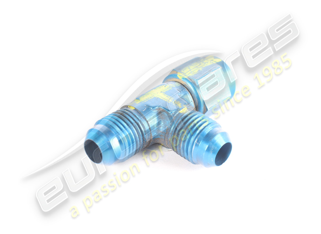 USED FERRARI 3-WAY CONNECTOR. PART NUMBER 267425 (2) used ferrari 3-way connector. part number 267425 (2)