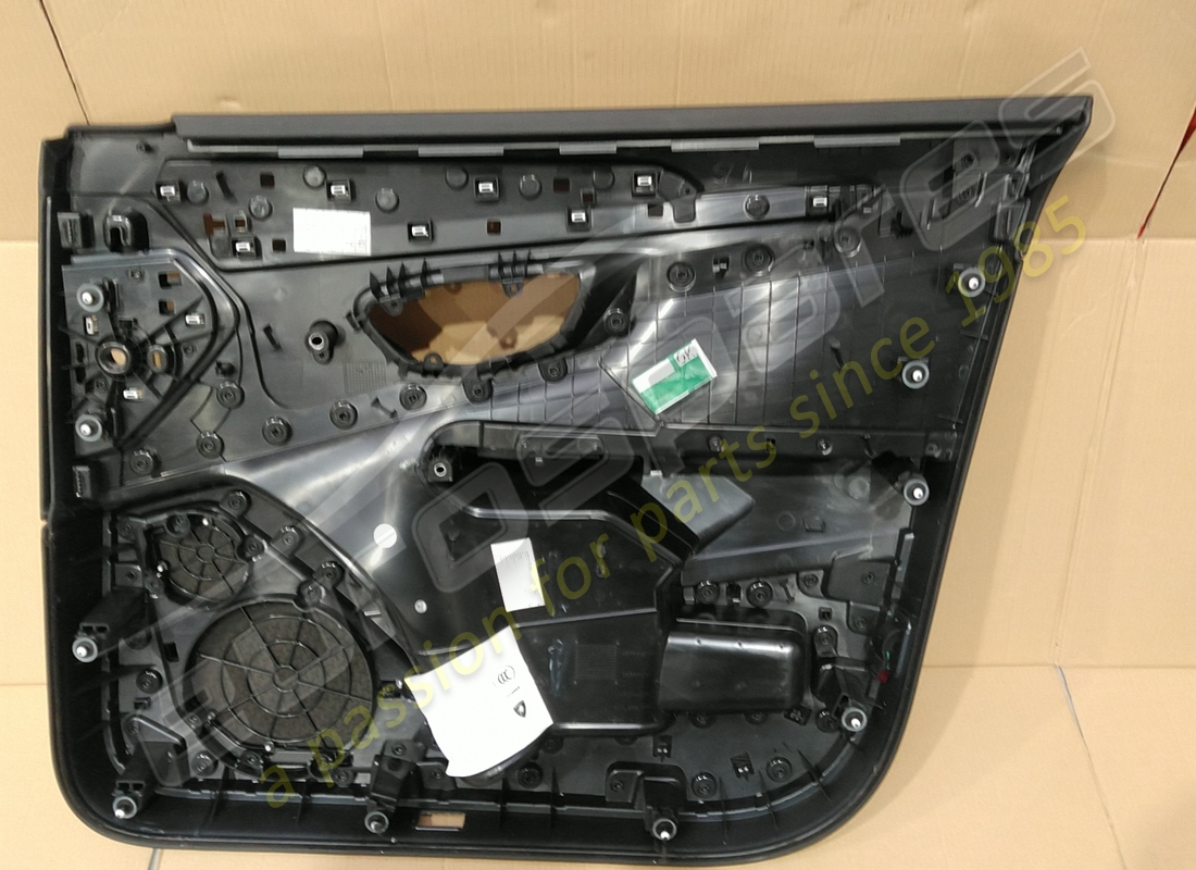 USED EUROSPARES DOOR PANEL , ARM REST & SPEAKER GRILL.. PART NUMBER EAP1384178 (3) used eurospares door panel , arm rest & speaker grill.. part number eap1384178 (3)