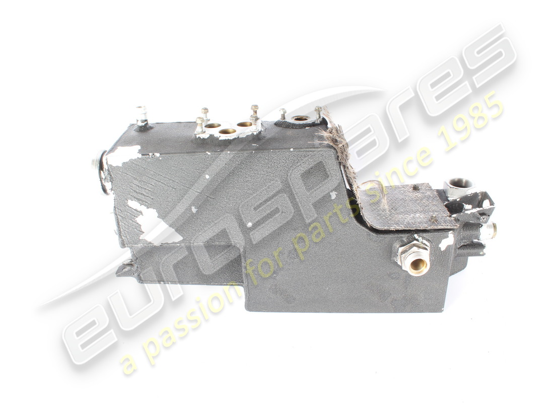 USED FERRARI OIL TANK. PART NUMBER 170063 (2) used ferrari oil tank. part number 170063 (2)