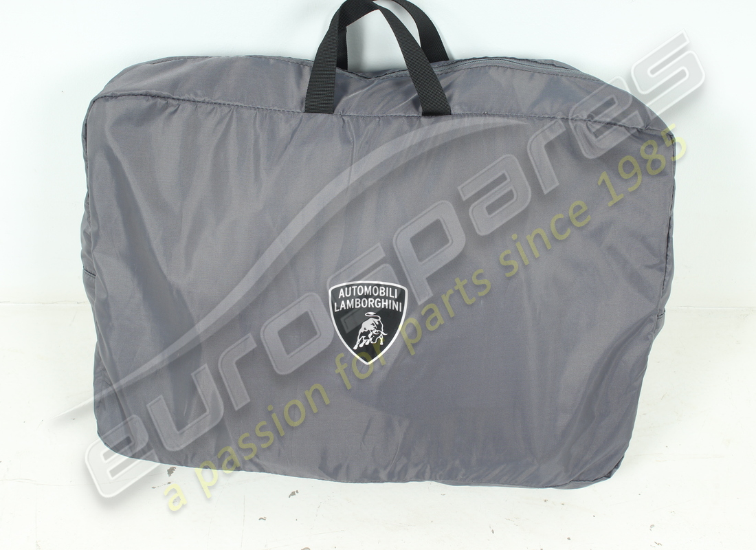 NEW LAMBORGHINI SKI BAG. PART NUMBER 4ML050515 (4) new lamborghini ski bag. part number 4ml050515 (4)