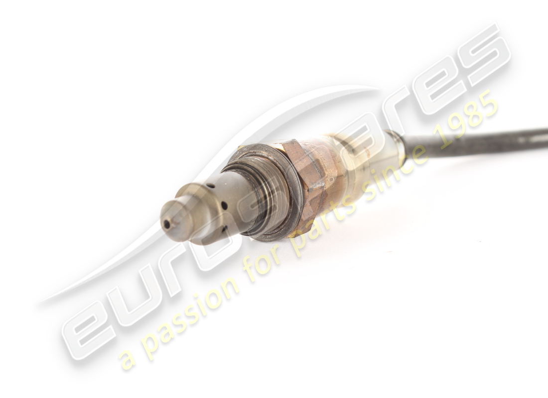 USED MASERATI SHIELD. PART NUMBER 670292863 (4) used maserati shield. part number 670292863 (4)