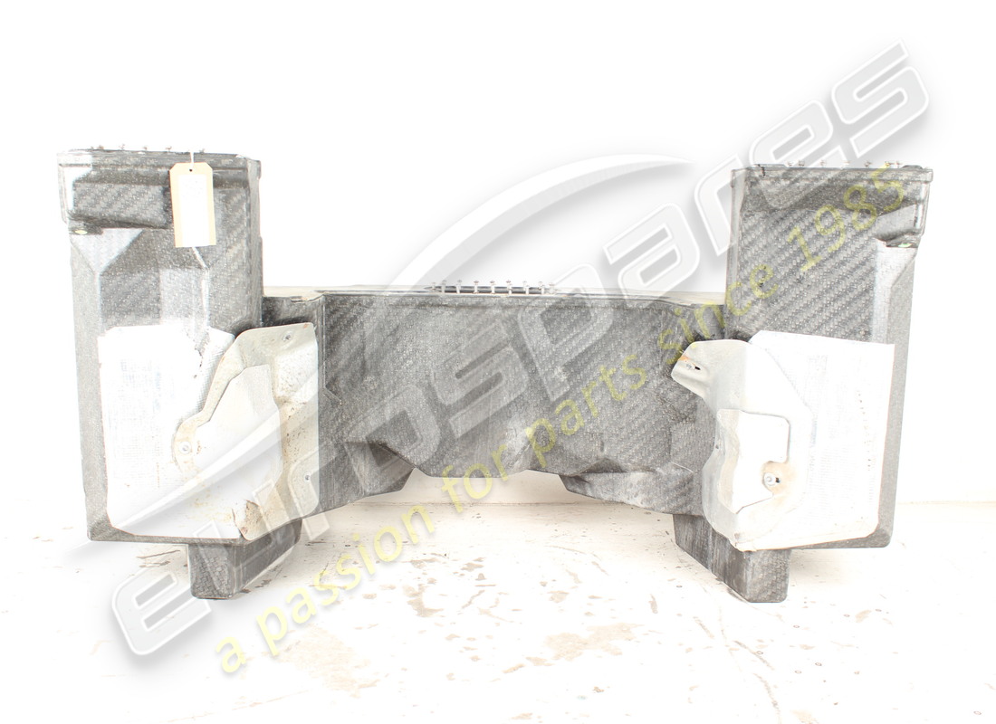 damaged eurospares tank bladder & complete fuel tank container only. part number eap1493248 (4)