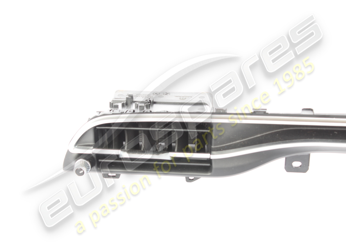 USED MASERATI AIR VENT BLACK. PART NUMBER 670198005 (2) used maserati air vent black. part number 670198005 (2)