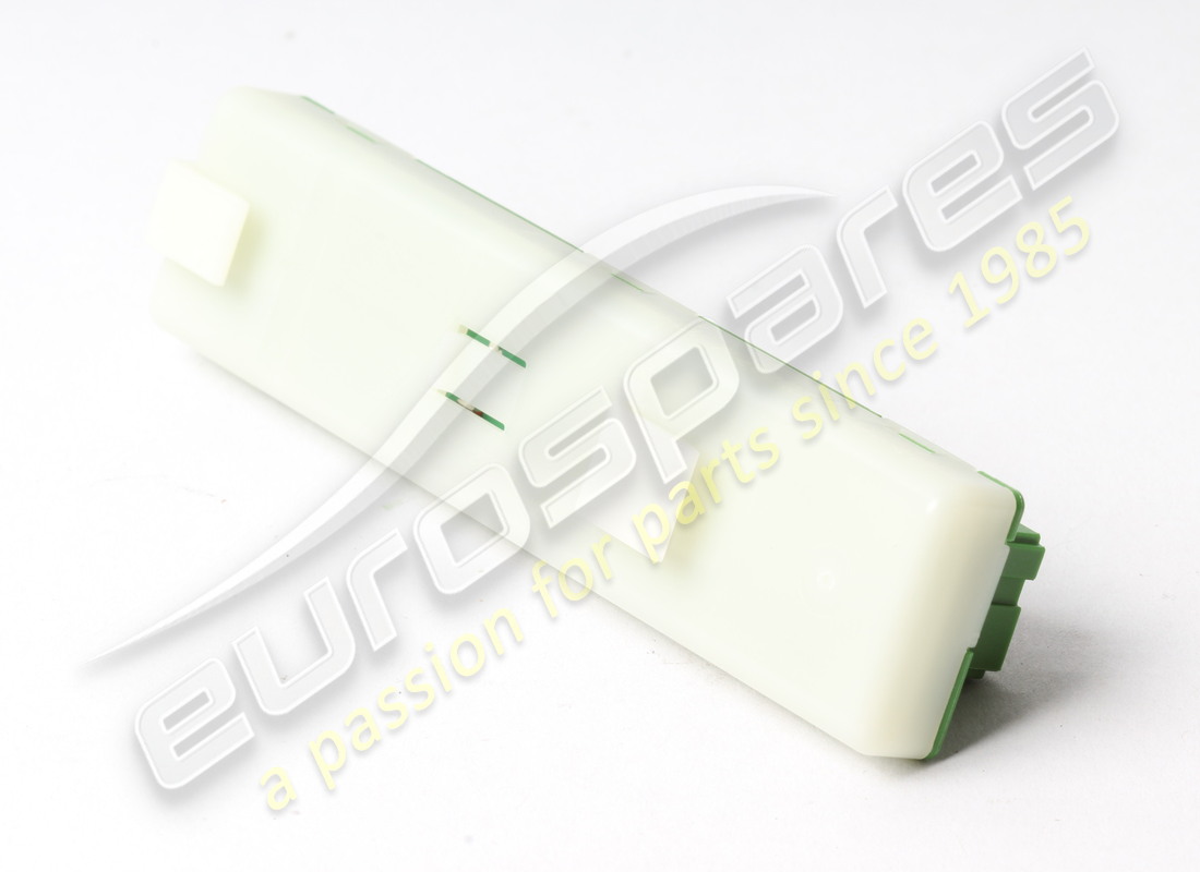 NEW MASERATI CONNECTOR. PART NUMBER 673004868 (2) new maserati connector. part number 673004868 (2)