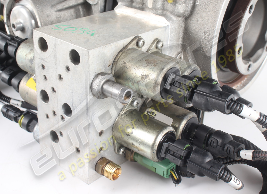 used ferrari power take off unit. part number 324841 (4)