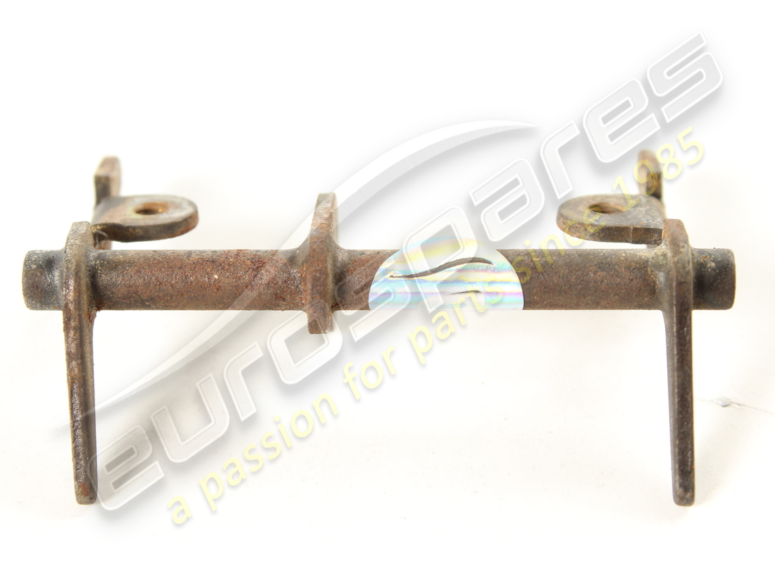 used ferrari rh handle lever. part number 62314100 (2)