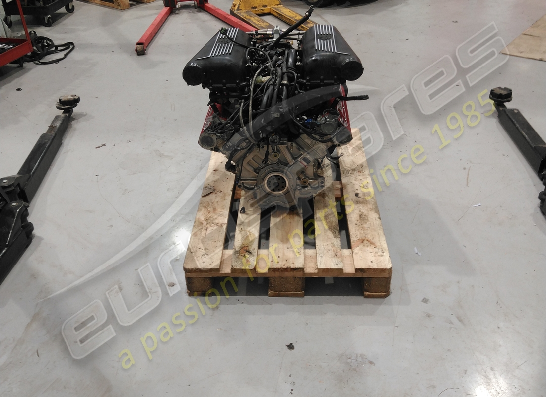 USED FERRARI F355 ENGINE 5.2M. PART NUMBER 177948 (4) used ferrari f355 engine 5.2m. part number 177948 (4)