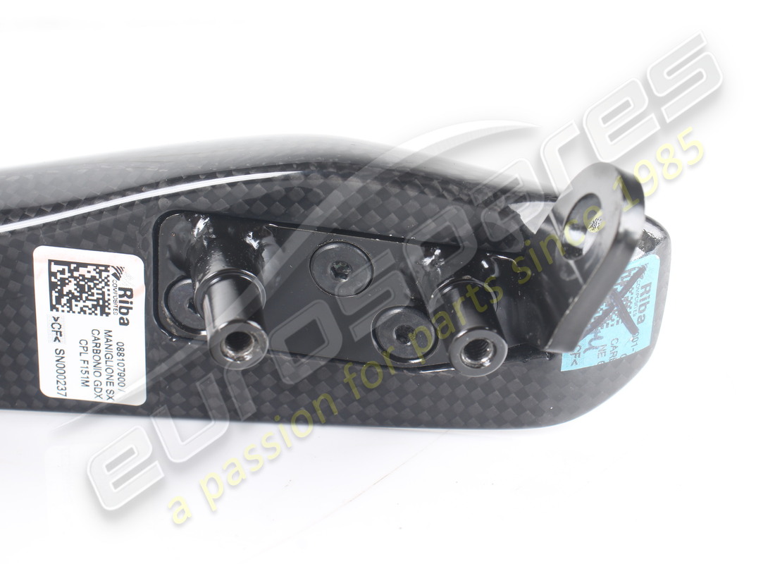 used ferrari complete lh grab handle. part number 88107900 (5)