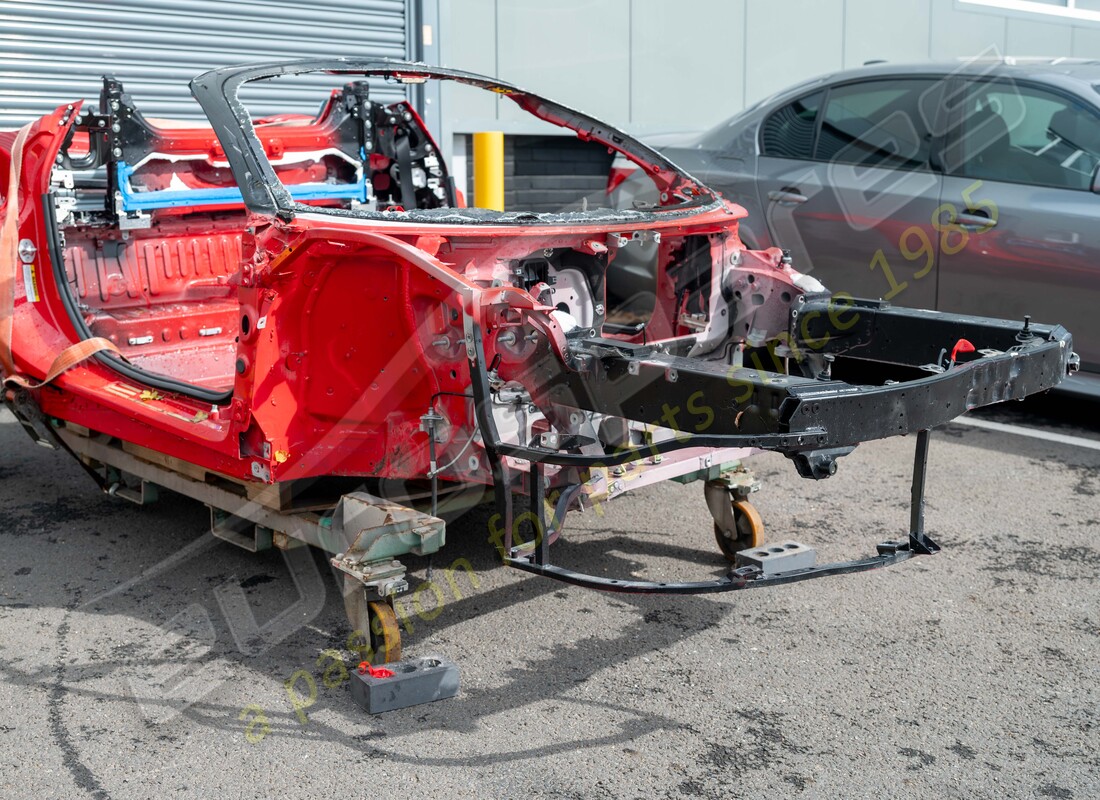 USED FERRARI FRONT MODULE. PART NUMBER 985916667 (5) used ferrari front module. part number 985916667 (5)