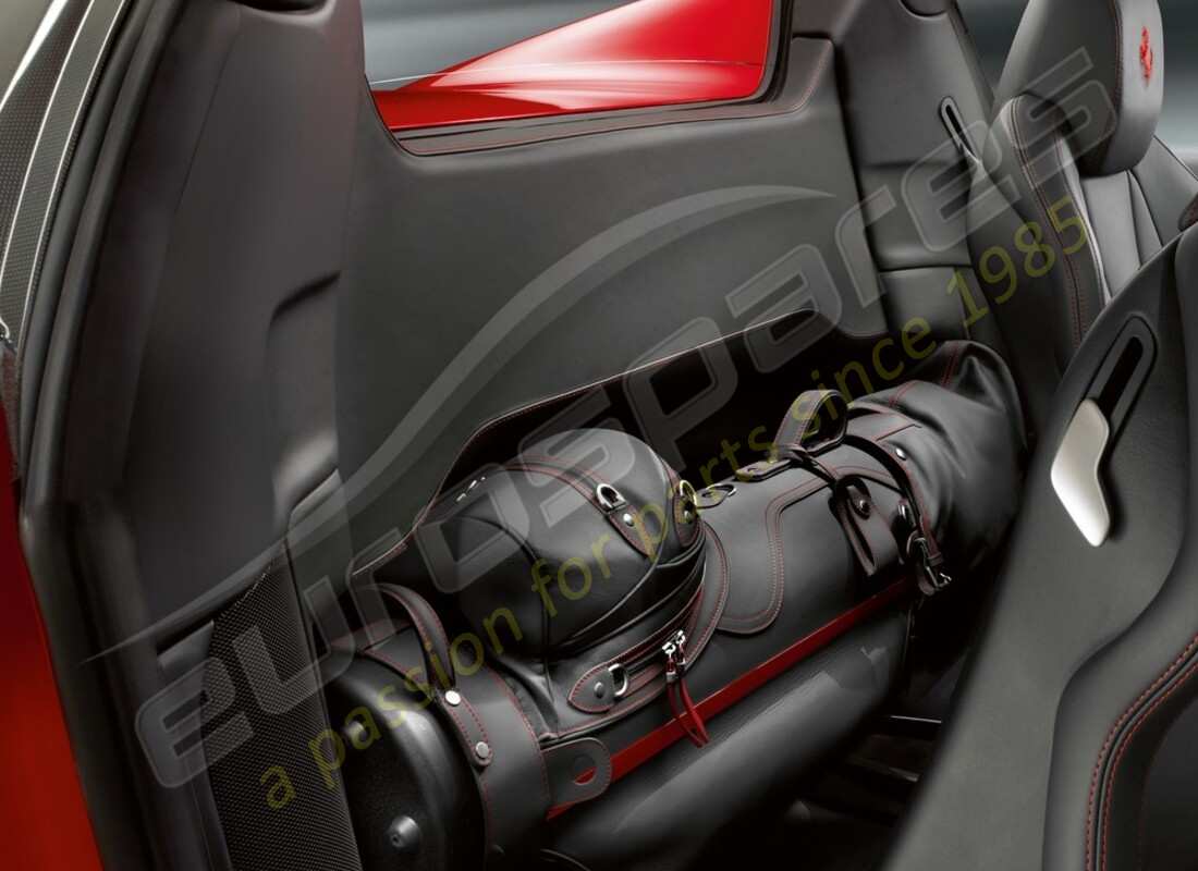 NEW FERRARI GOLF BAG. PART NUMBER 84696500 (1) new ferrari golf bag. part number 84696500 (1)