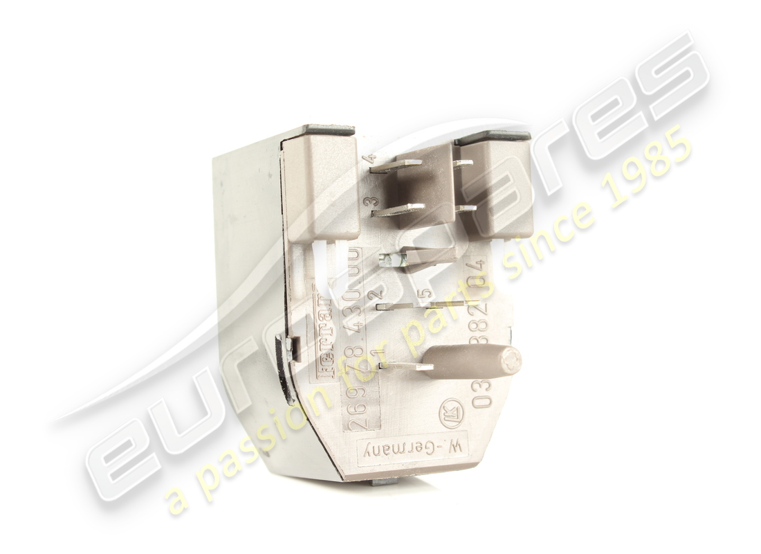 USED FERRARI SIDE REAR MIRROR SWITCH. PART NUMBER 153114 (2) used ferrari side rear mirror switch. part number 153114 (2)