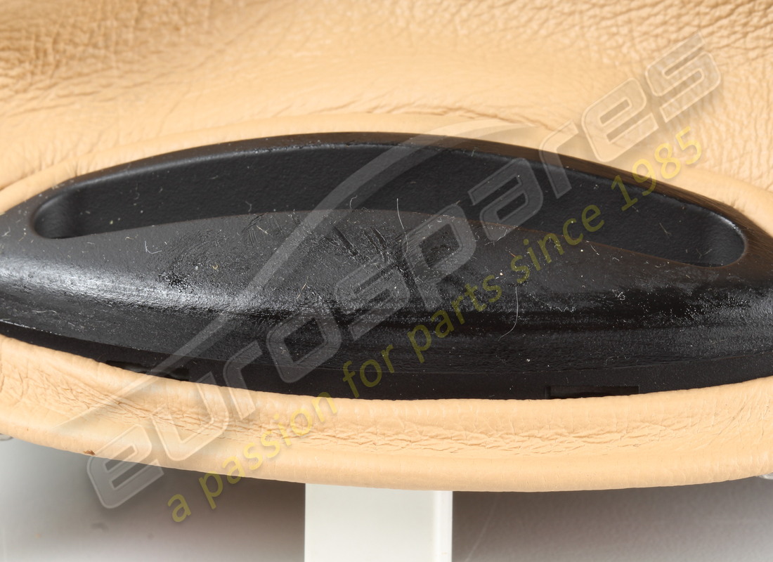NEW (OTHER) MASERATI AUTOMATIC GEAR LEVER LEATHER SURROUND - LHD - BEIGE. PART NUMBER 981001301 (7) new (other) maserati automatic gear lever leather surround - lhd - beige. part number 981001301 (7)