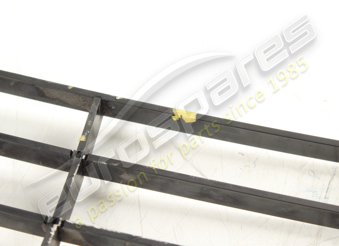 NEW (OTHER) FERRARI FRONT GRILLE VER/CDN. PART NUMBER 61547800 (4) new (other) ferrari front grille ver/cdn. part number 61547800 (4)