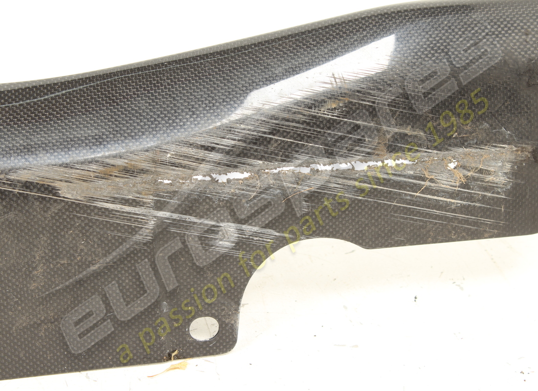 DAMAGED FERRARI COMPLETE LH OUTER SILL COVER. PART NUMBER 89130200 (5) damaged ferrari complete lh outer sill cover. part number 89130200 (5)