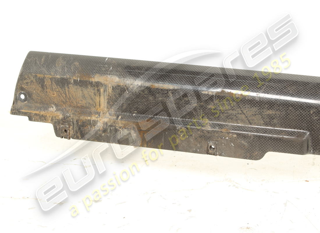 DAMAGED FERRARI COMPLETE LH OUTER SILL COVER. PART NUMBER 89130200 (2) damaged ferrari complete lh outer sill cover. part number 89130200 (2)