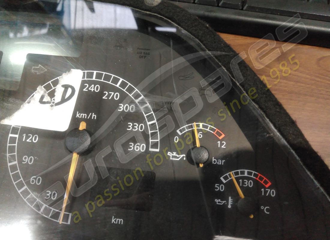 damaged lamborghini instrument assembly. part number 0060013343 (2)