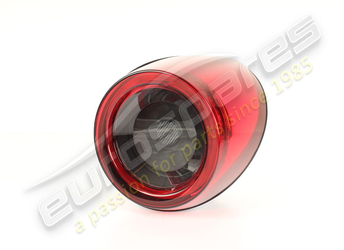 NEW OE RH REAR LAMP . PART NUMBER 797468 (1)