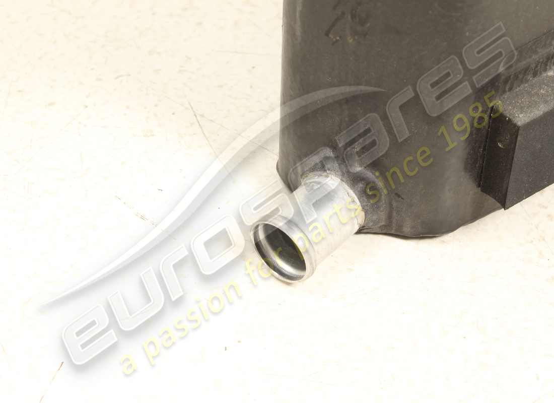 used lamborghini rh fuel tank. part number 470201022h (4)