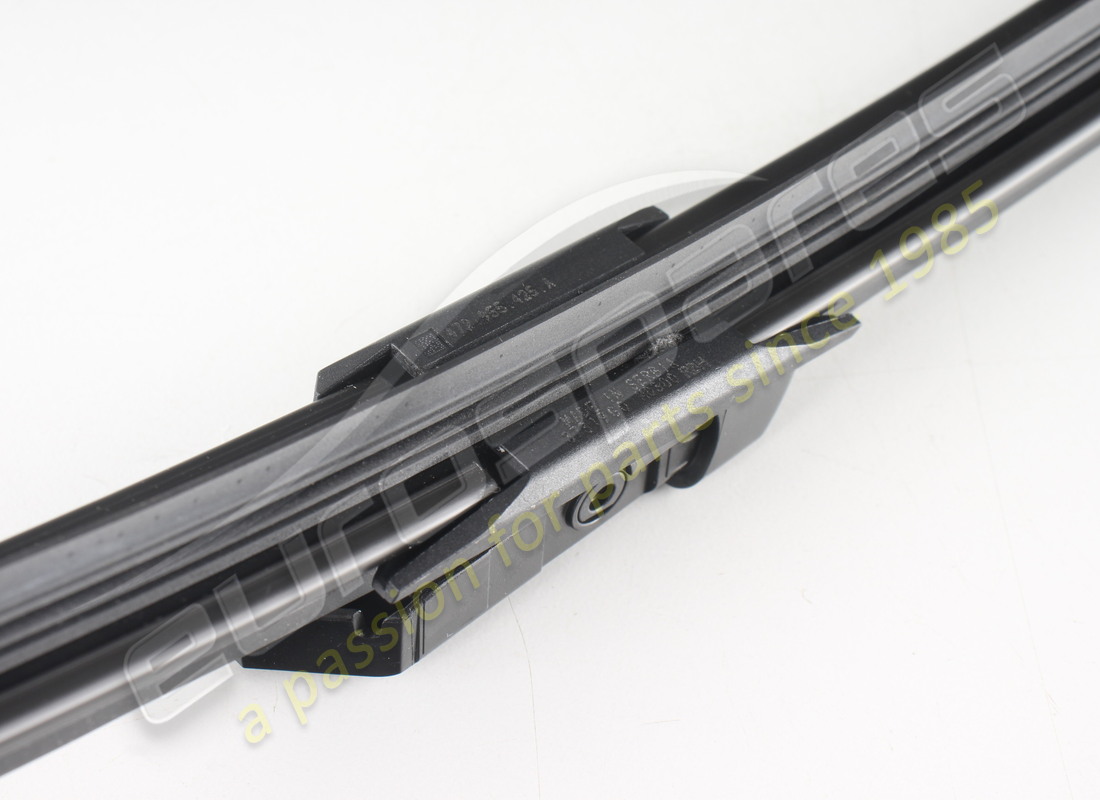new lamborghini wiper blade. part number 472955425a (2)