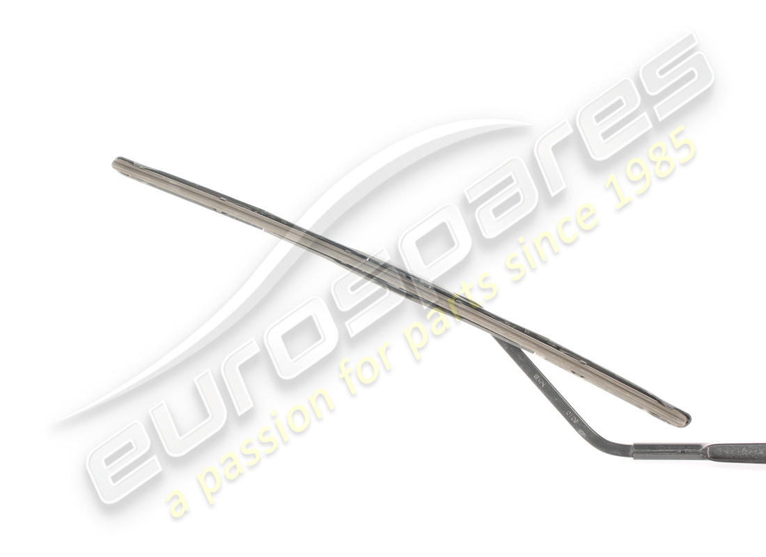 used ferrari passenger side windscreen wi. part number 82964200 (2)