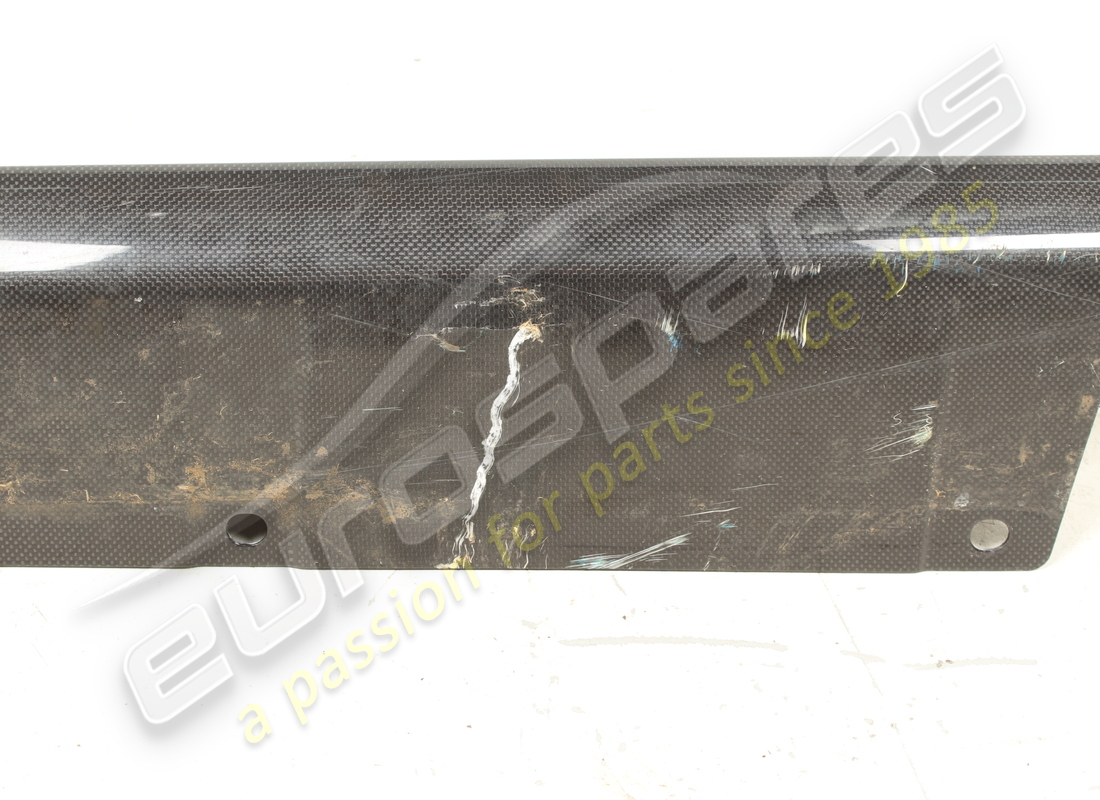 DAMAGED FERRARI COMPLETE RH OUTER SILL COVER. PART NUMBER 89130300 (5) damaged ferrari complete rh outer sill cover. part number 89130300 (5)