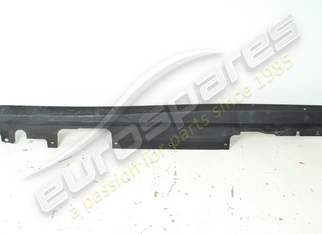 USED FERRARI COMPLETE RH SILL TRIM PANEL. PART NUMBER 88826110 (4) used ferrari complete rh sill trim panel. part number 88826110 (4)