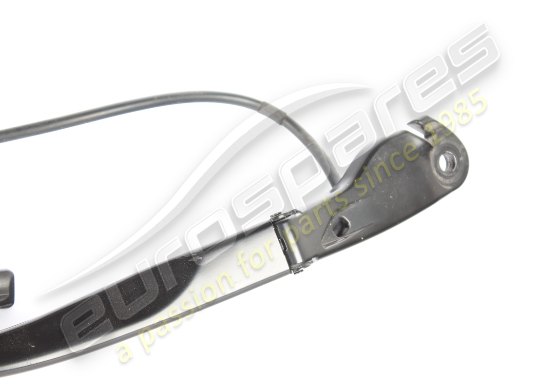 USED MASERATI DRIVER SIDE WIPER ARM RHD PART NUMBER 670175176 (3) used maserati driver side wiper arm rhd part number 670175176 (3)