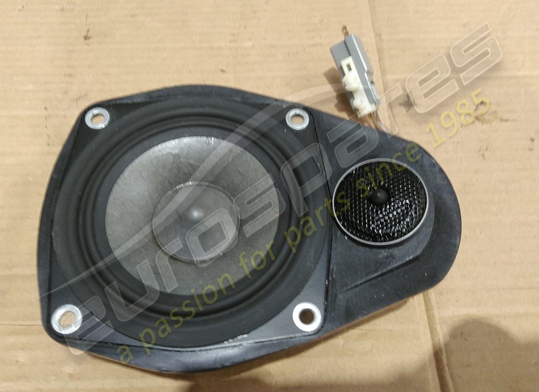 USED ASTON MARTIN SPEAKER, LH SIDE. PART NUMBER 6G3318808JB (1) used aston martin speaker, lh side. part number 6g3318808jb (1)