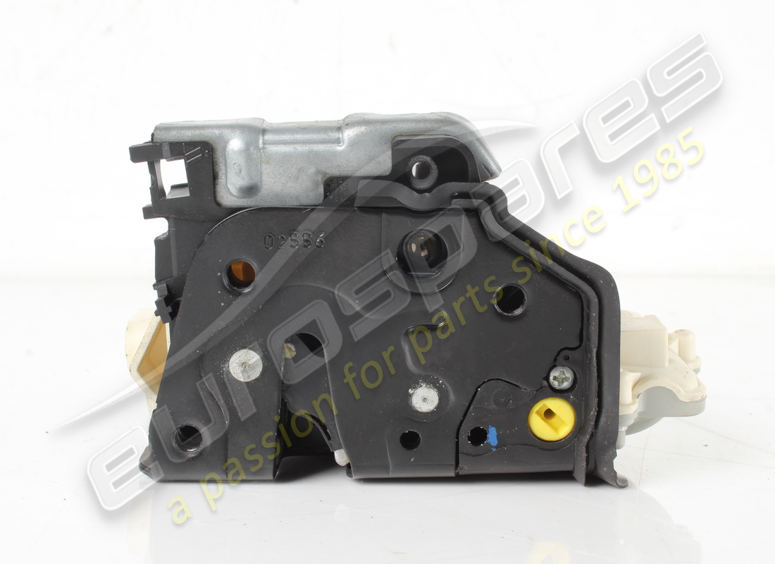 used lamborghini door lock. part number 472837015b (2)