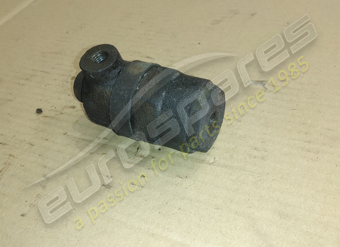 USED FERRARI BRAKE BALANCE VALVE. PART NUMBER 104479 (2) used ferrari brake balance valve. part number 104479 (2)