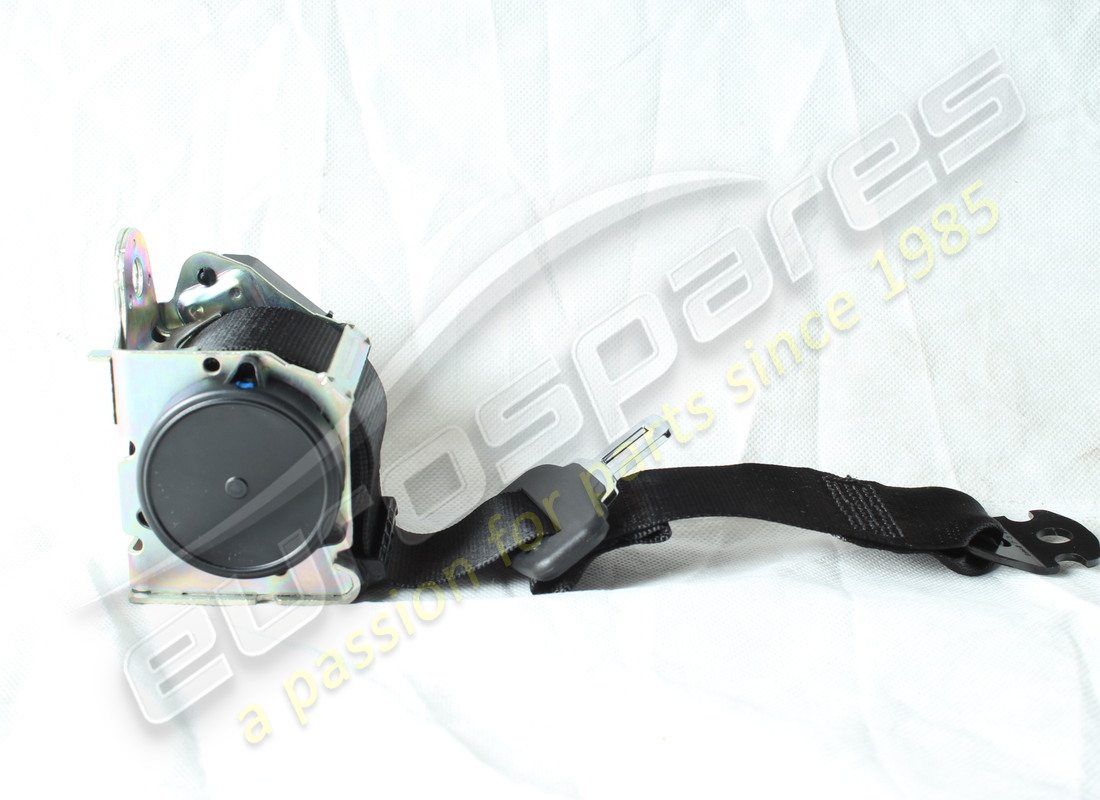 NEW MASERATI RH REAR SEATBELT RETRACTOR B. PART NUMBER 670063063 (1) new maserati rh rear seatbelt retractor b. part number 670063063 (1)