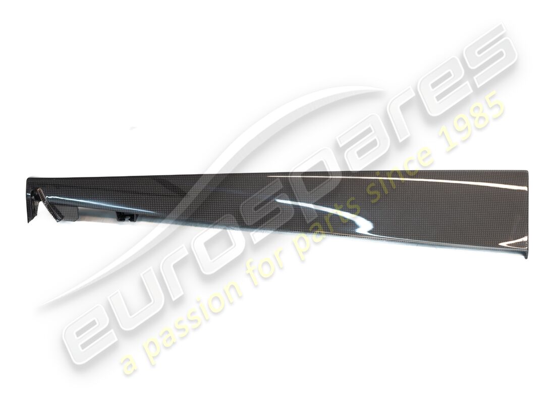 NEW (OTHER) Ferrari LH REAR CARBON DOOR MOULDING . PART NUMBER 901740 (1)