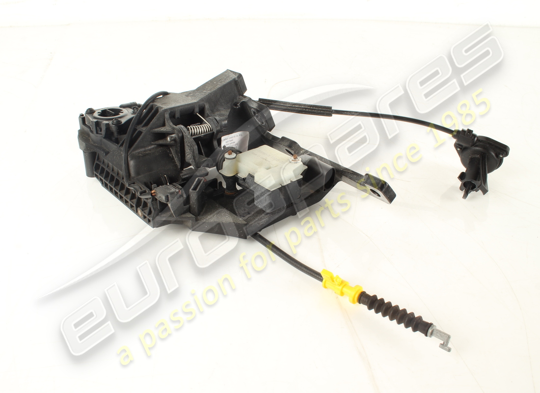 USED LAMBORGHINI DOOR LOCK EMERGENC DOOR LOCK. PART NUMBER 472837012 (4) used lamborghini door lock emergenc door lock. part number 472837012 (4)