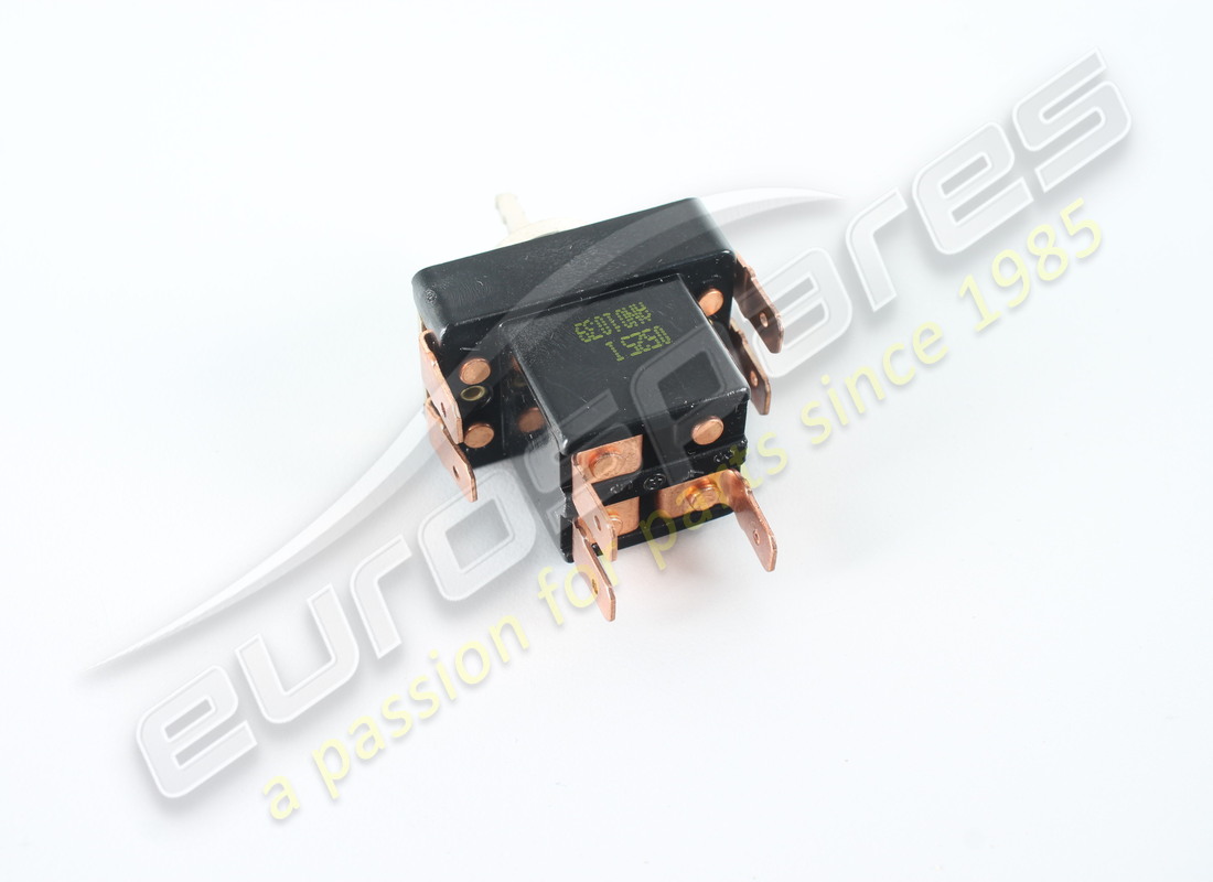 NEW OE SWITCH. PART NUMBER 60063104 (4) new oe switch. part number 60063104 (4)