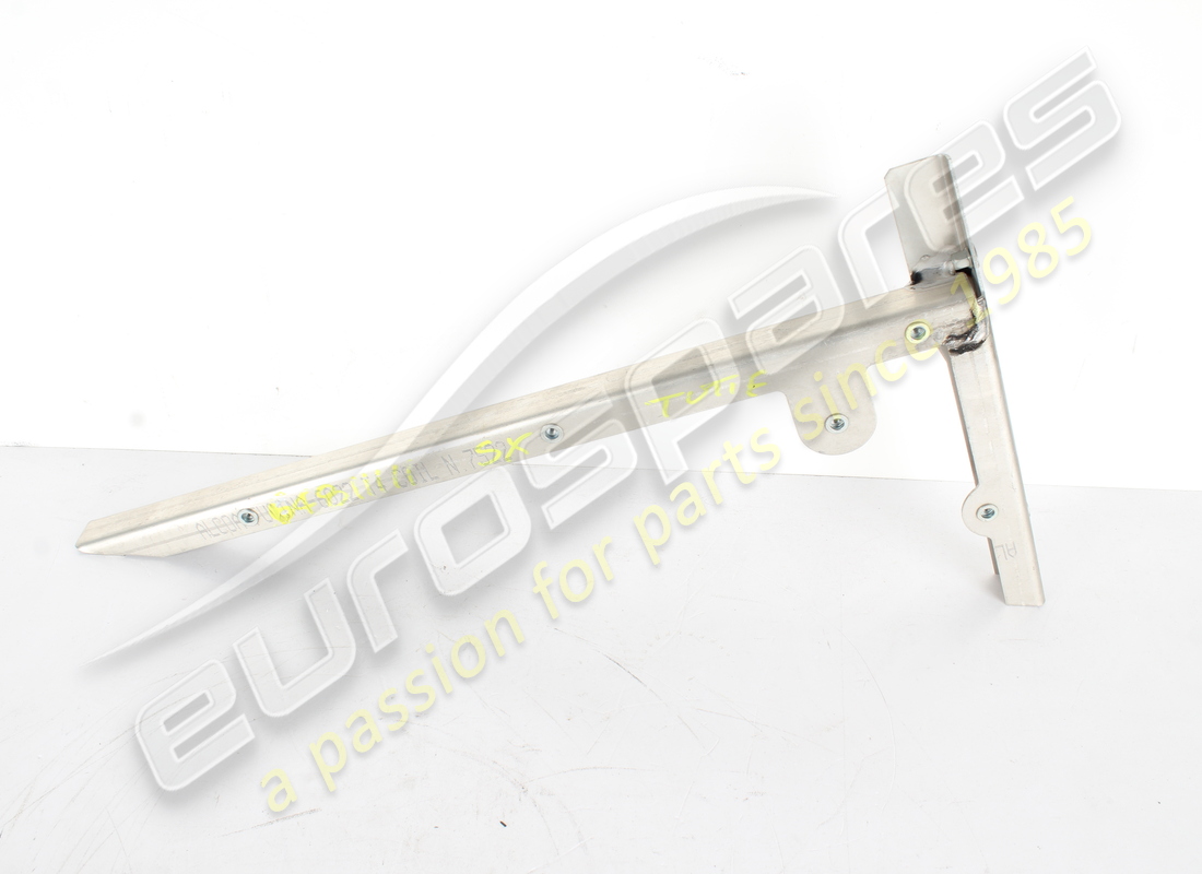 NEW FERRARI LH REAR FIXING FRAME PLUS C. PART NUMBER 64811111 (1) new ferrari lh rear fixing frame plus c. part number 64811111 (1)