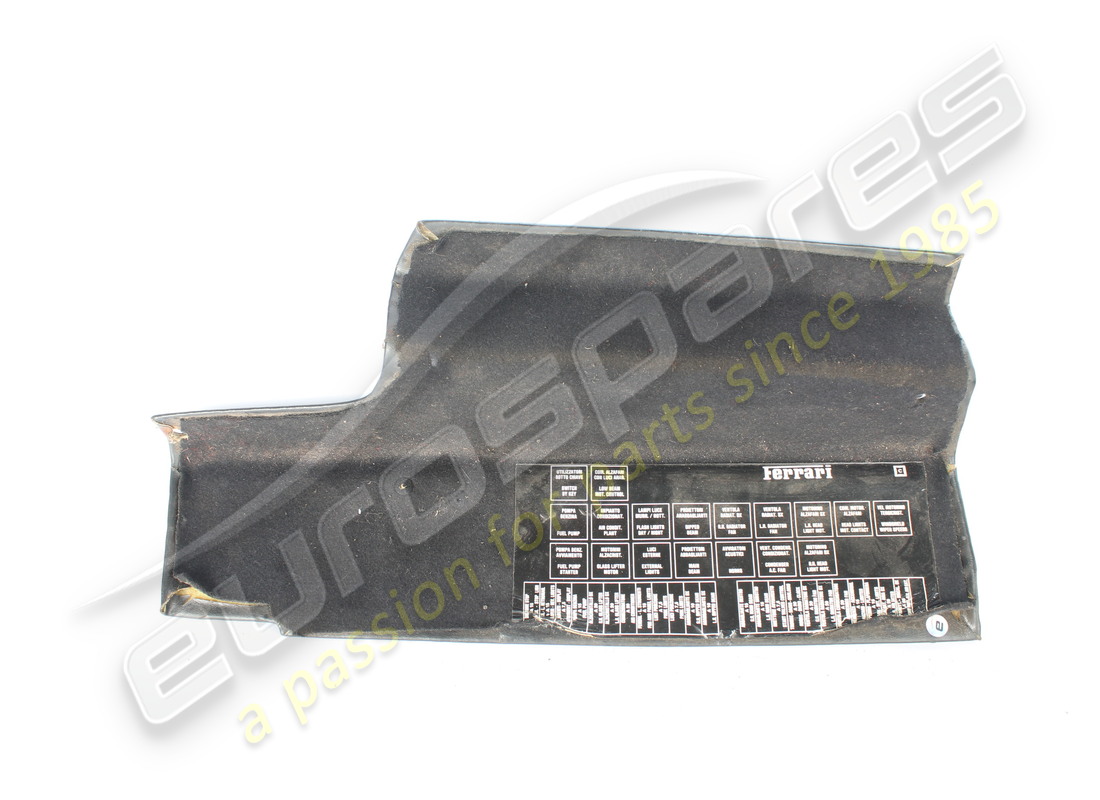 DAMAGED FERRARI COVER RHD PART NUMBER 61852500 (3) damaged ferrari cover rhd part number 61852500 (3)