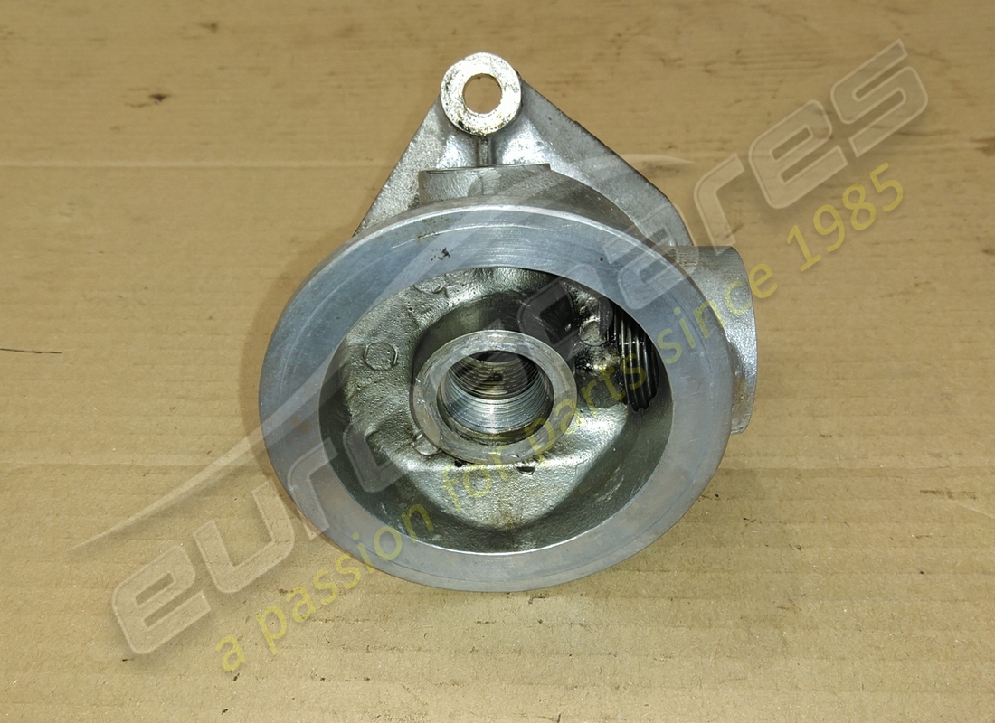 used ferrari oil filter base. part number 123863 (3)