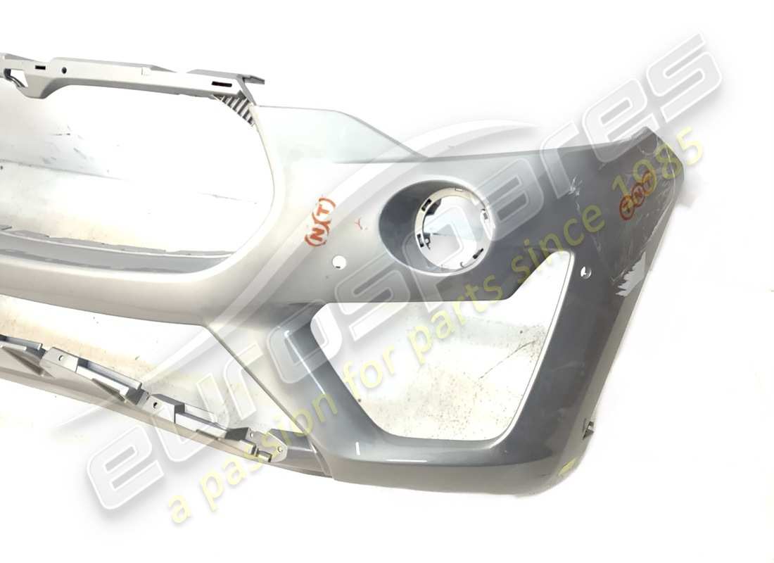 used maserati front bumper. part number 670079310 (3)