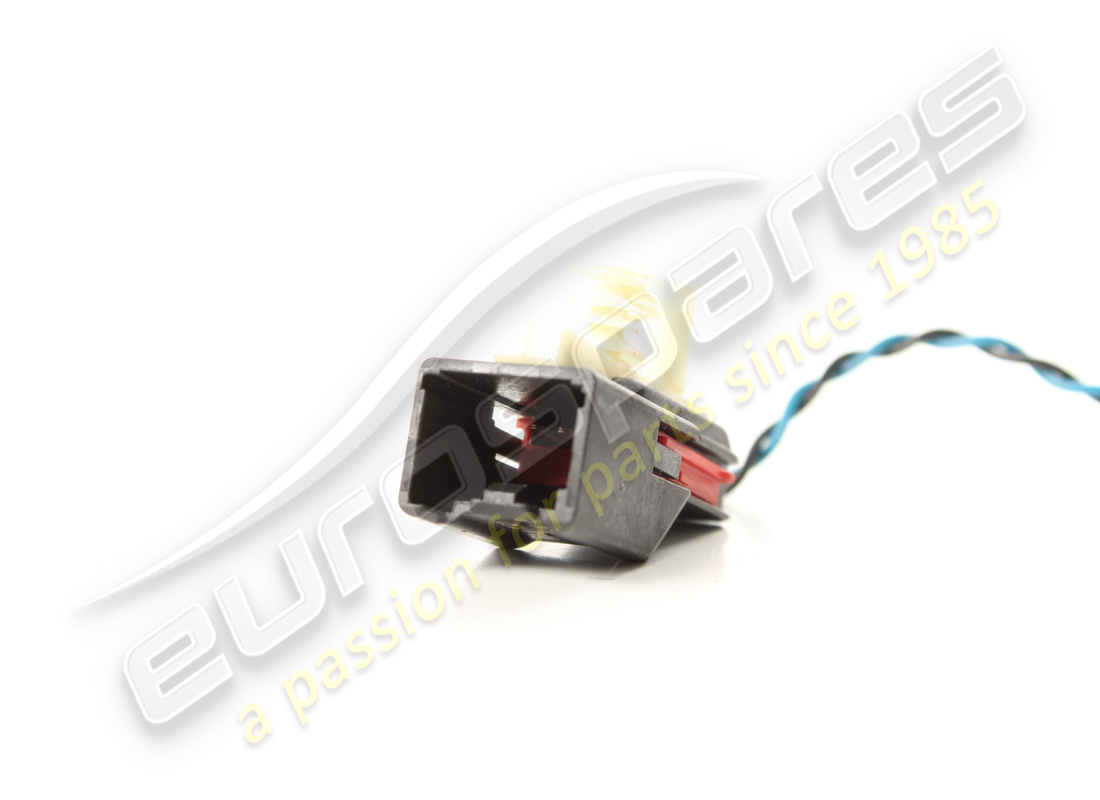 USED ASTON MARTIN SWITCH, TAILGATE RELEASE. PART NUMBER 6G3332A50BA (2) used aston martin switch, tailgate release. part number 6g3332a50ba (2)