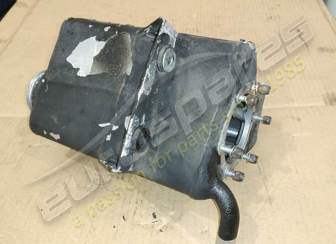 USED FERRARI FUEL TANK. PART NUMBER 179185 (2) used ferrari fuel tank. part number 179185 (2)