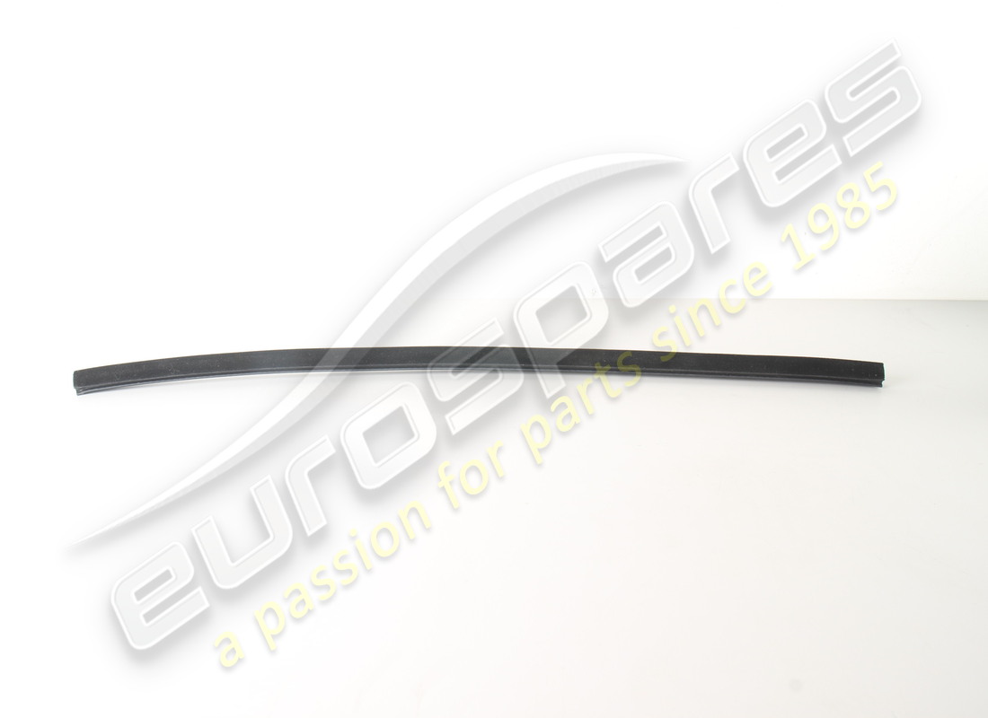 new porsche window slot seal - d - mj 1992>>. part number 91153195101 (1)