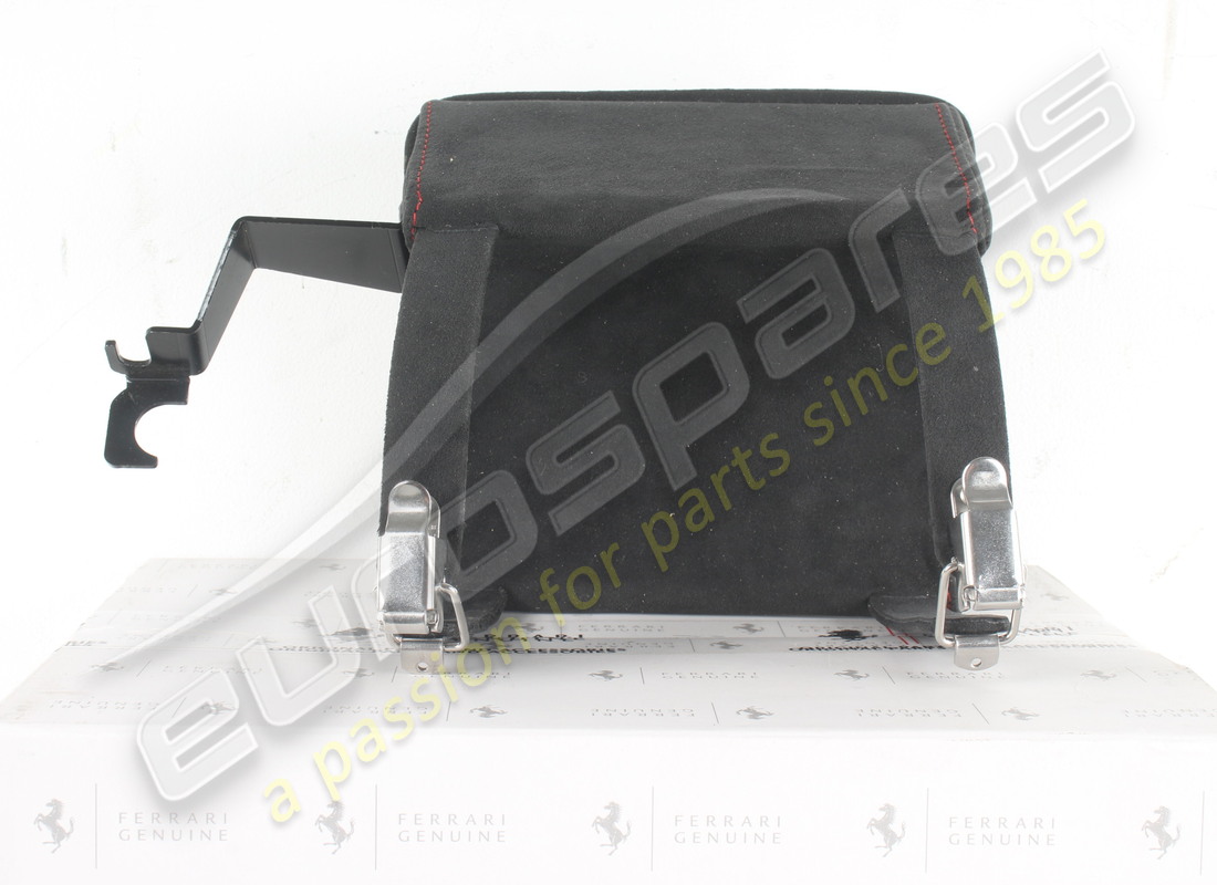 NEW FERRARI COMPLETE TRIMMED BRACKET. PART NUMBER 84744500 (5) new ferrari complete trimmed bracket. part number 84744500 (5)