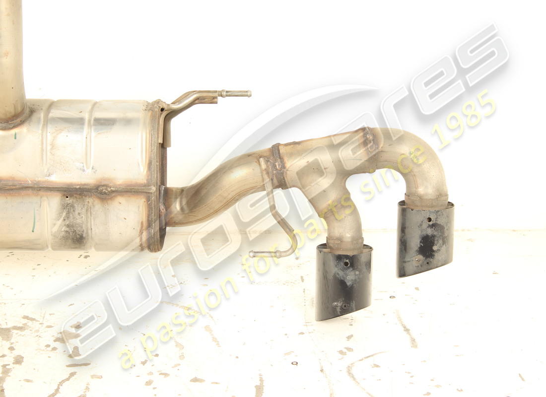 USED MASERATI REAR EXHAUST PIPE. PART NUMBER 670177008 (4) used maserati rear exhaust pipe. part number 670177008 (4)