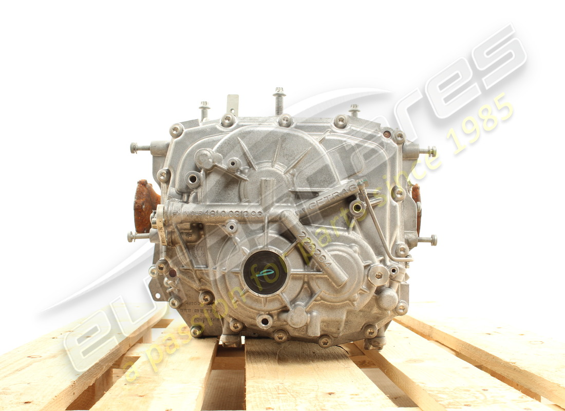 USED FERRARI COMPLETE DUAL CLUTCH GEARBOX. PART NUMBER 807337 (3) used ferrari complete dual clutch gearbox. part number 807337 (3)