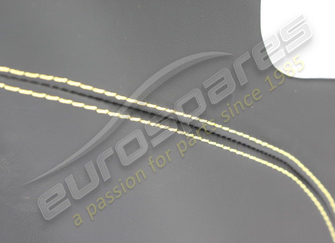 used ferrari complete lh lower side piece. part number 947690 (3)