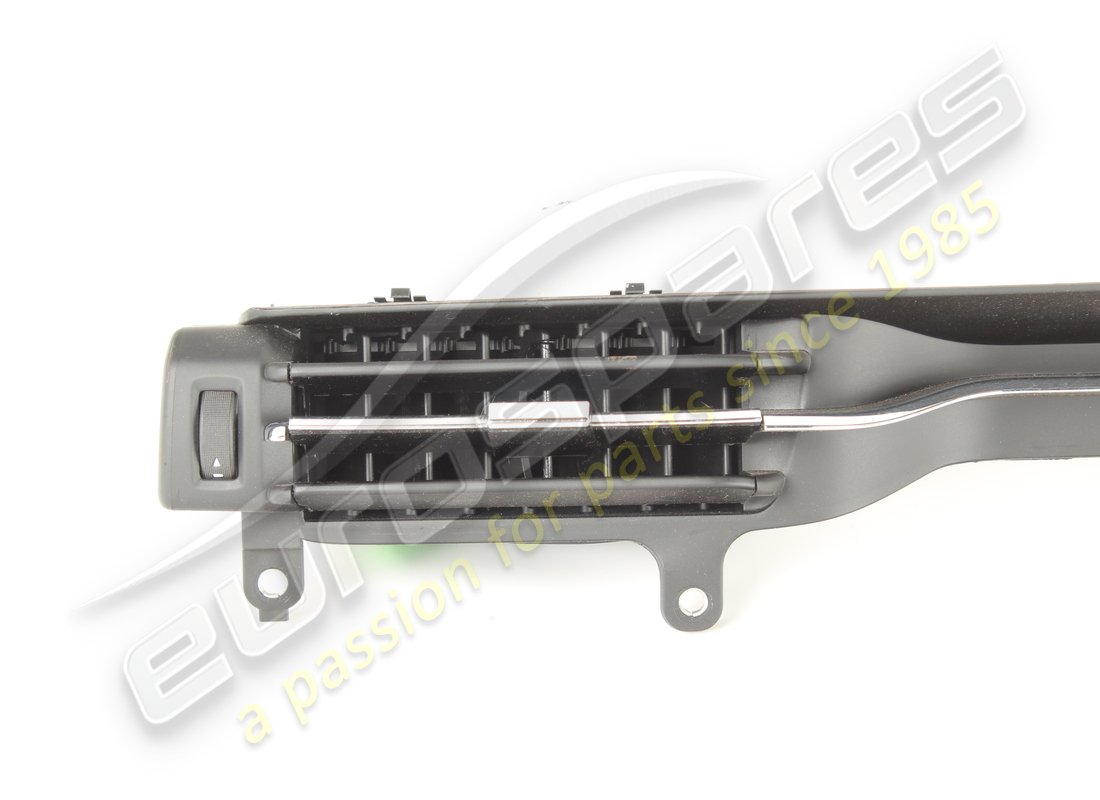 used maserati passenger-side dashboard ven. part number 670015427 (2)