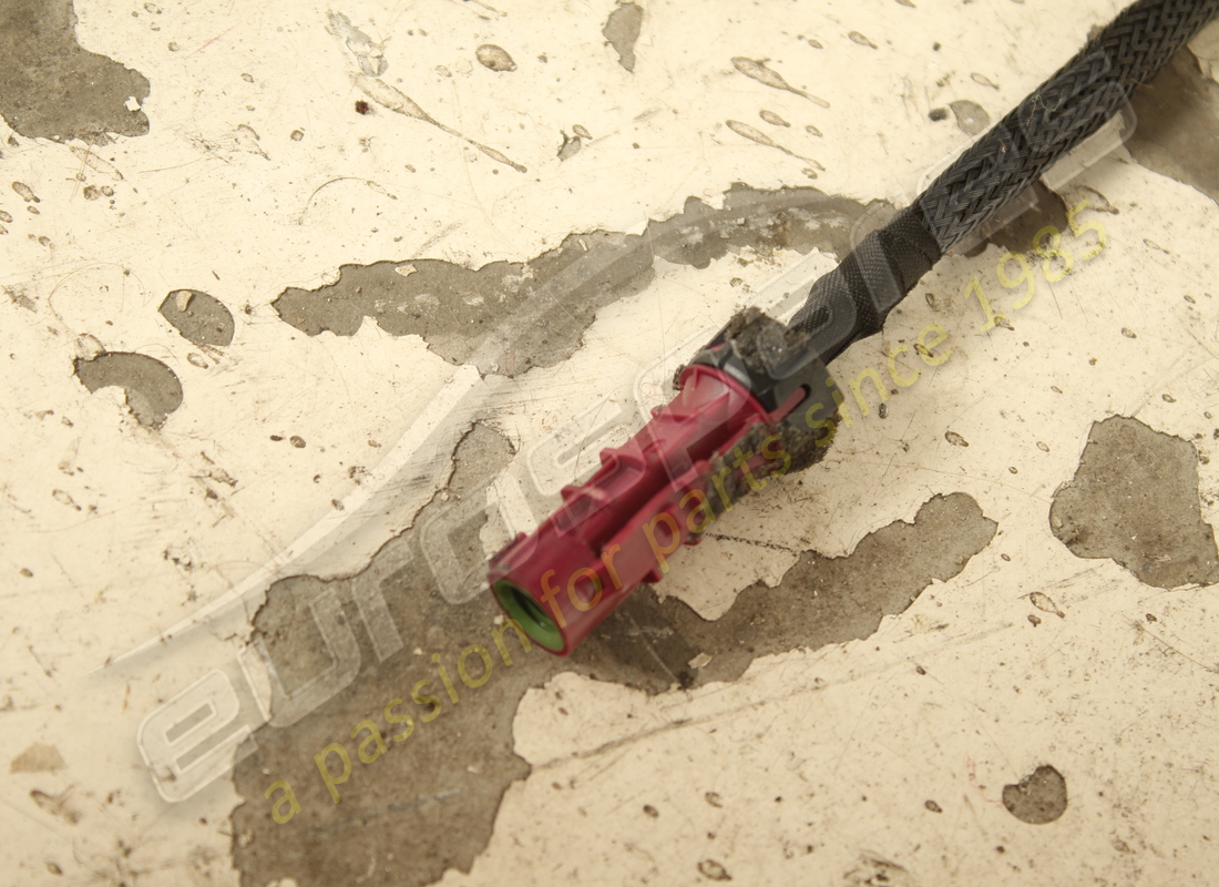 USED FERRARI TONNEAUCOVER NERO DS (1250)S. PART NUMBER 80413371 (7) used ferrari tonneaucover nero ds (1250)s. part number 80413371 (7)