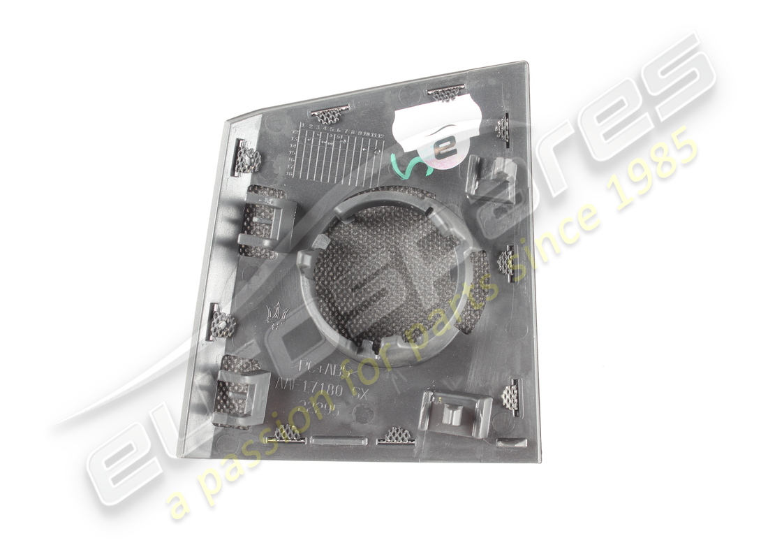 USED MASERATI GRILL. PART NUMBER 670011931 (2) used maserati grill. part number 670011931 (2)